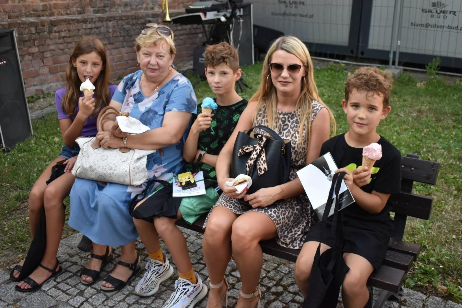 Zdjęcie w galerii na portalu naszraciborz.pl: Zamkowe popołudnie z czeskim sąsiadem wiadomości z regionu