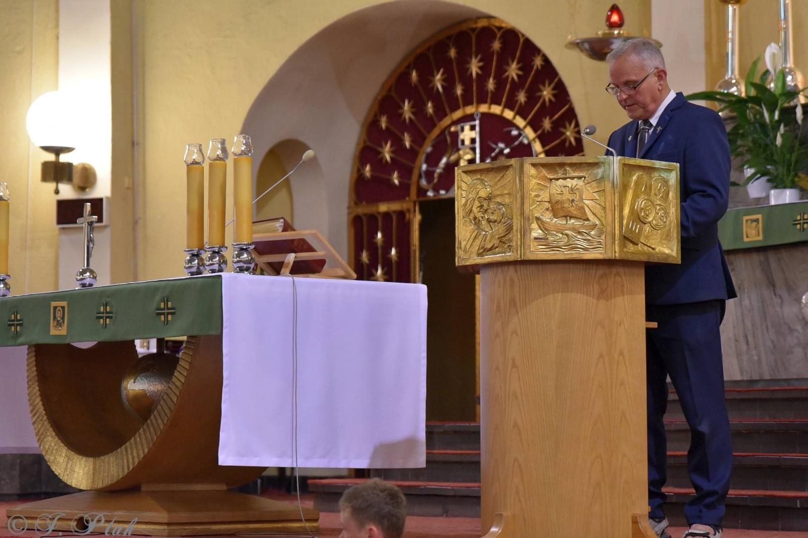 Zdjęcie w galerii na portalu naszraciborz.pl: Wołyń 1943. Obchody Narodowego Dnia Pamięci Ofiar Ludobójstwa dokonanego przez ukraińskich nacjonalistów wiadomości z regionu