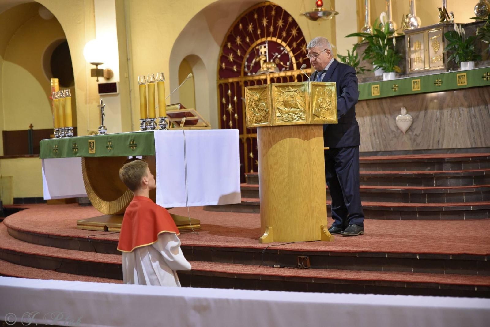 Zdjęcie w galerii na portalu naszraciborz.pl: Wołyń 1943. Obchody Narodowego Dnia Pamięci Ofiar Ludobójstwa dokonanego przez ukraińskich nacjonalistów wiadomości z regionu