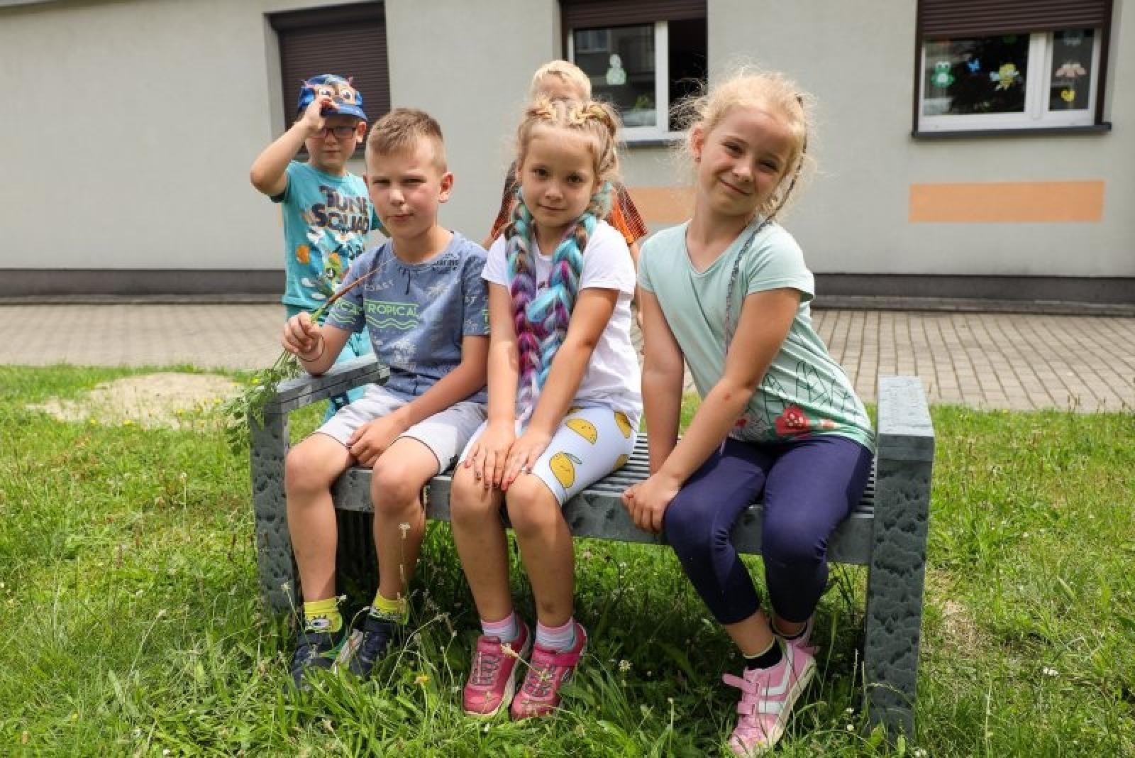 Zdjęcie w galerii na portalu naszraciborz.pl: Raciborskie przedszkolaki jedzą warzywa z własnego ogródka wiadomości z regionu