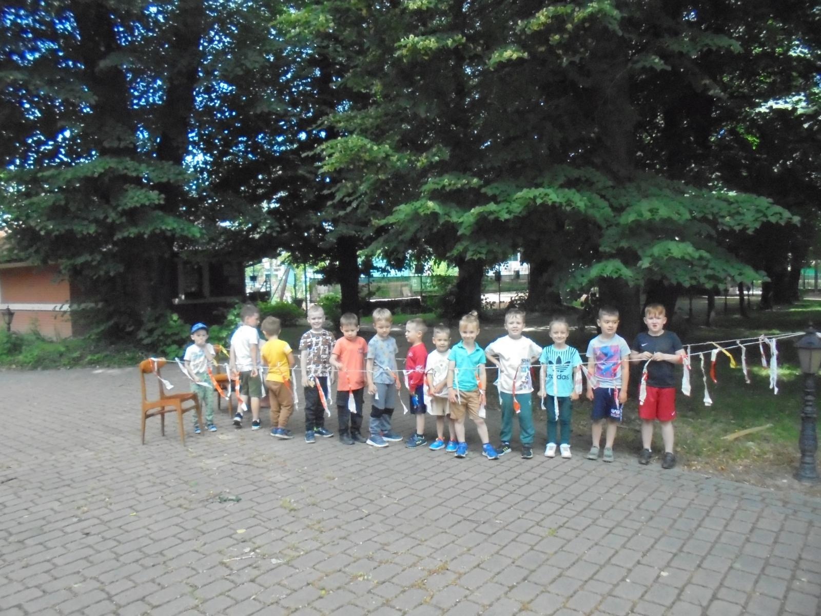 Zdjęcie w galerii na portalu naszraciborz.pl: Kolejna wizyta przedszkolaków na korcie tenisowym wiadomości z regionu