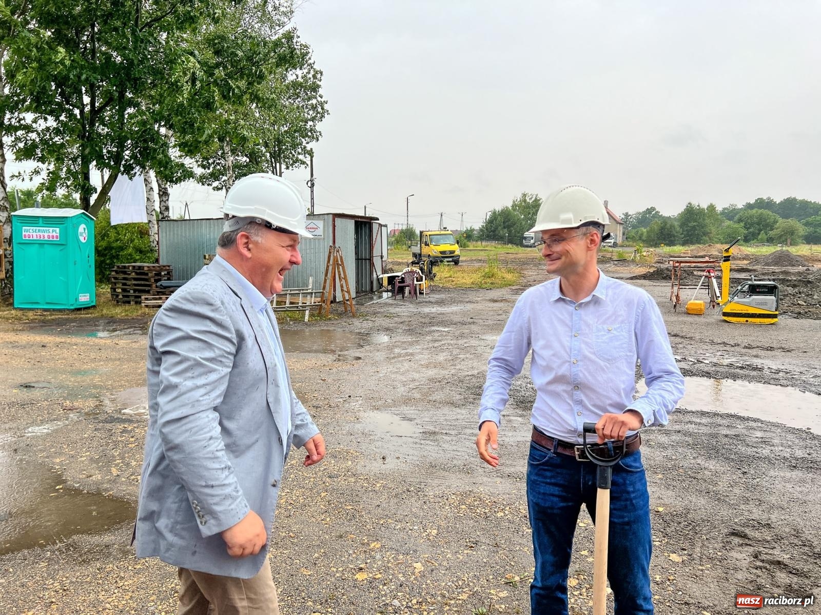Zdjęcie w galerii na portalu naszraciborz.pl: Solpak ruszył z budową zakładu w Kuźni Raciborskiej [FOTO i WIDEO] wiadomości z regionu