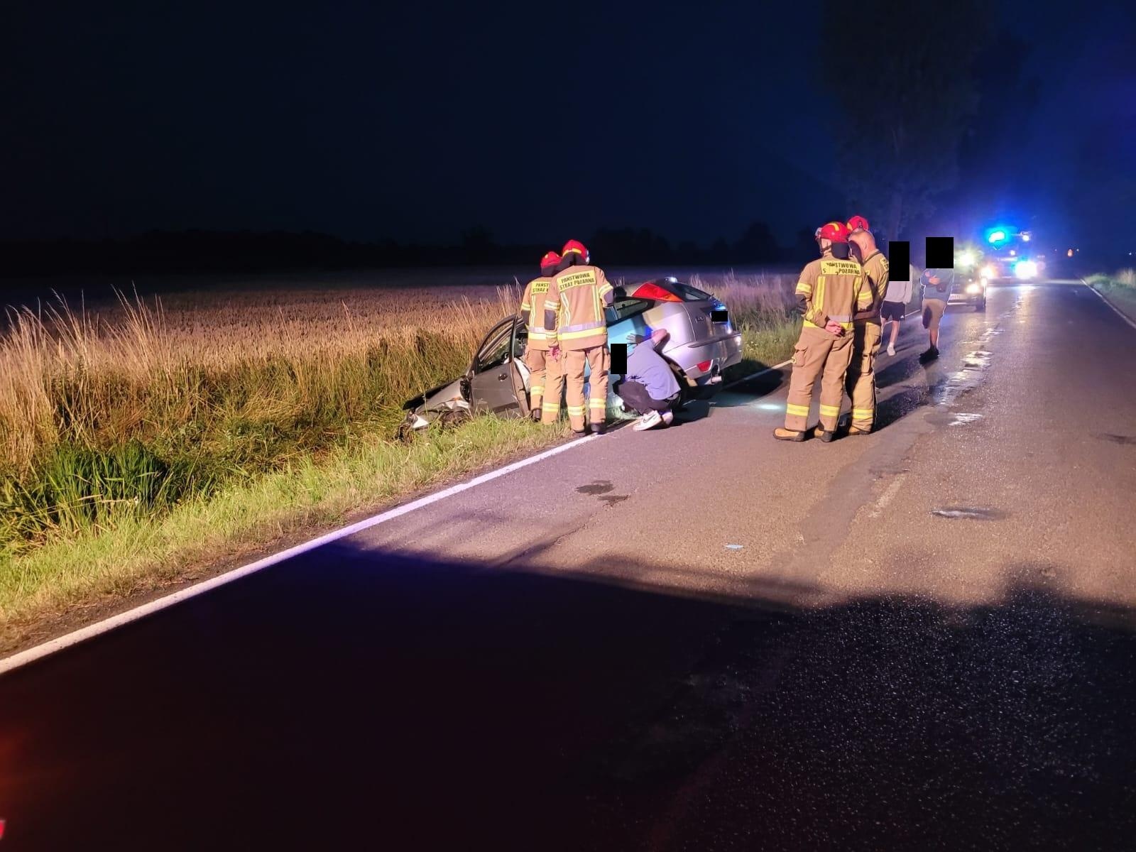 Zdjęcie w galerii na portalu naszraciborz.pl: Trzy pojazdy zderzyły się w Ciechowicach wiadomości z regionu