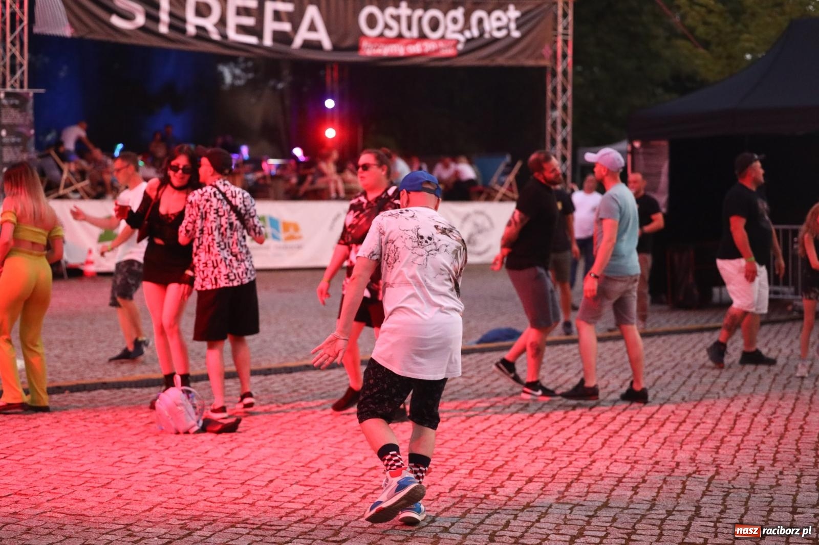 Zdjęcie w galerii na portalu naszraciborz.pl: FULL MOON na raciborskim zamku [FOTO i WIDEO] wiadomości z regionu