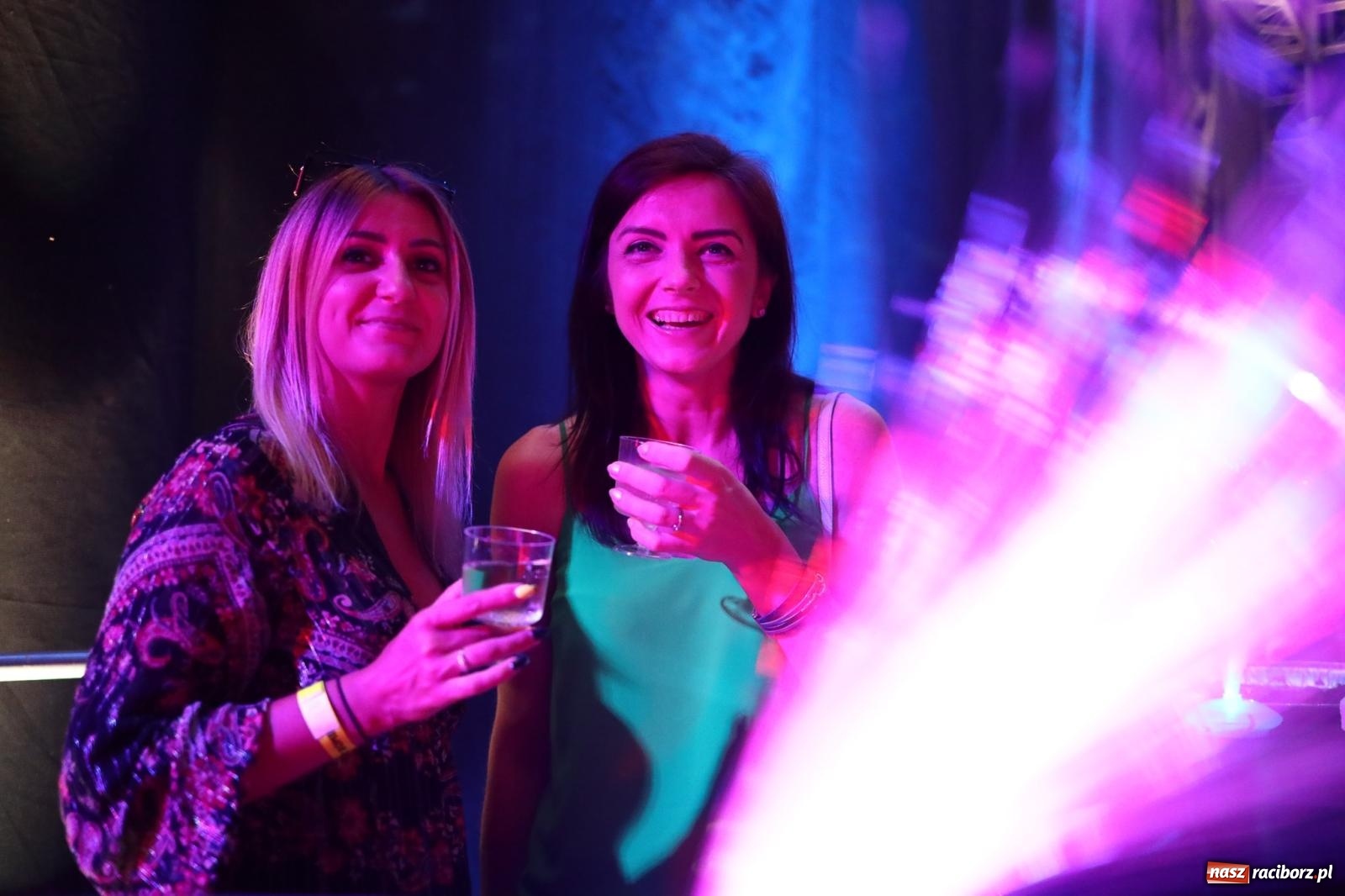 Zdjęcie w galerii na portalu naszraciborz.pl: FULL MOON na raciborskim zamku [FOTO i WIDEO] wiadomości z regionu