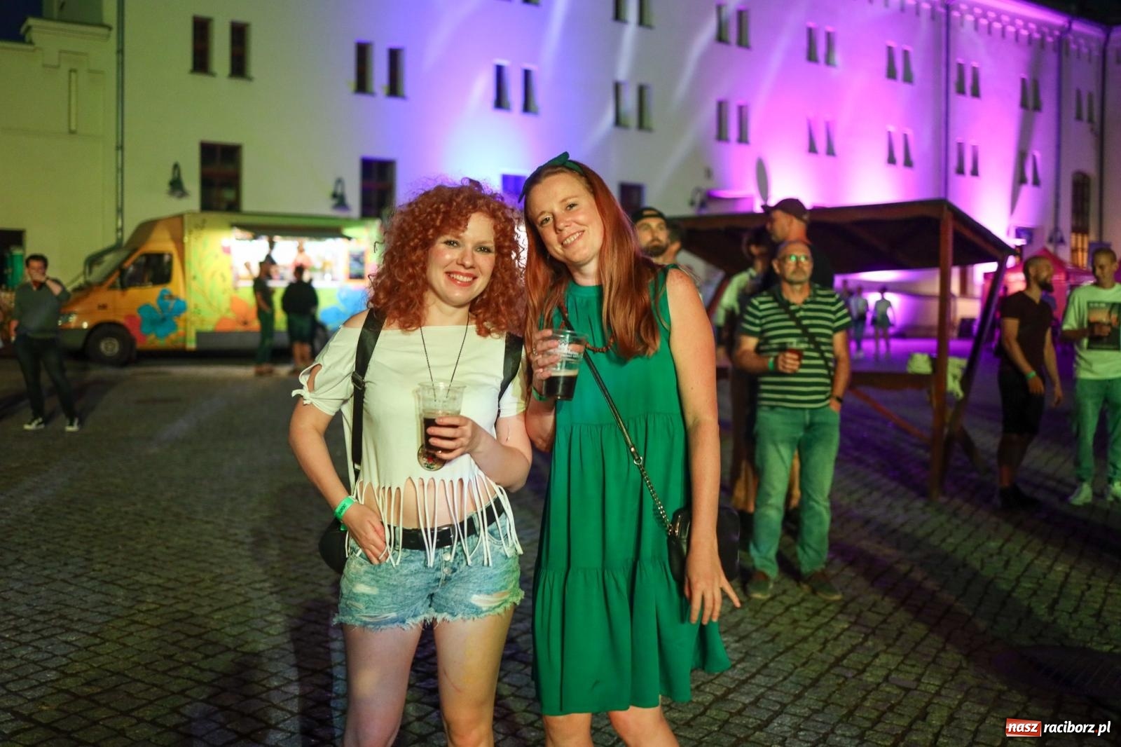 Zdjęcie w galerii na portalu naszraciborz.pl: FULL MOON na raciborskim zamku [FOTO i WIDEO] wiadomości z regionu