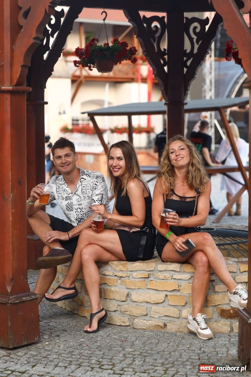 Zdjęcie w galerii na portalu naszraciborz.pl: FULL MOON na raciborskim zamku [FOTO i WIDEO] wiadomości z regionu