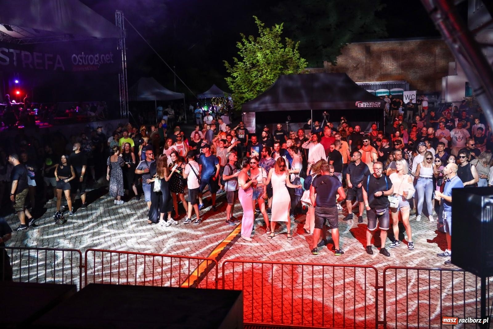 Zdjęcie w galerii na portalu naszraciborz.pl: FULL MOON na raciborskim zamku [FOTO i WIDEO] wiadomości z regionu