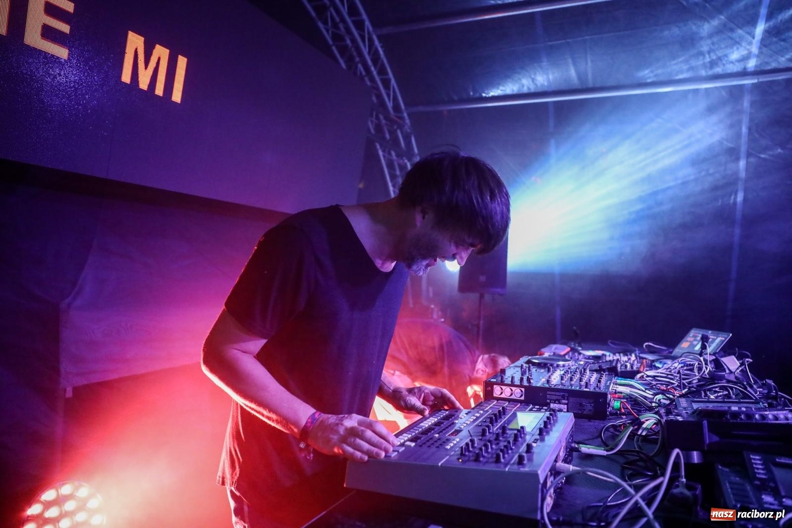 Zdjęcie w galerii na portalu naszraciborz.pl: FULL MOON na raciborskim zamku [FOTO i WIDEO] wiadomości z regionu