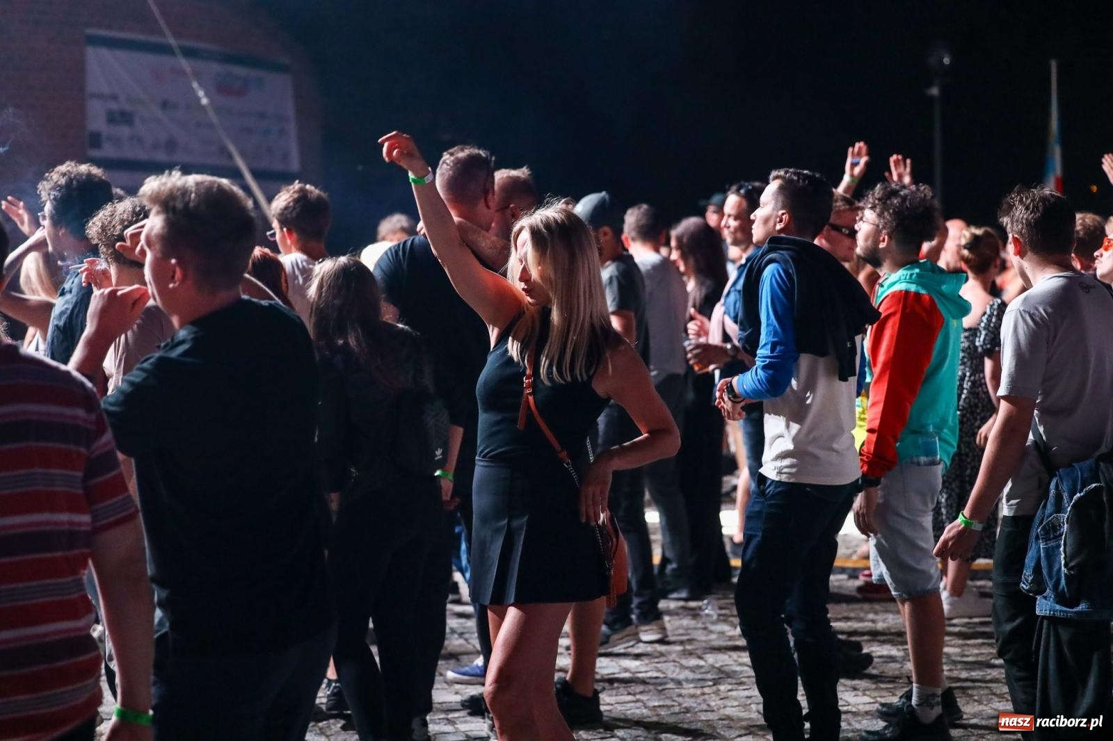 Zdjęcie w galerii na portalu naszraciborz.pl: FULL MOON na raciborskim zamku [FOTO i WIDEO] wiadomości z regionu