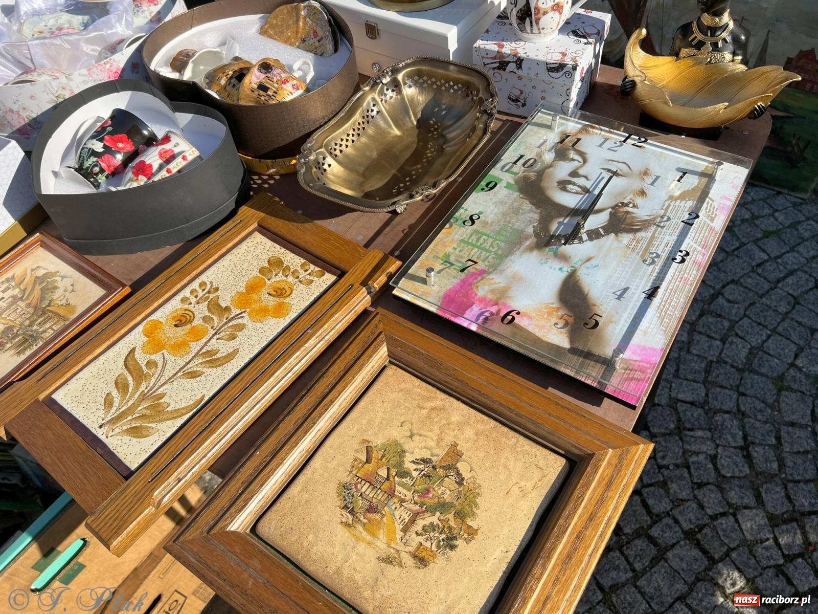 Zdjęcie w galerii na portalu naszraciborz.pl: Lipcowy targ staroci w Raciborzu wiadomości z regionu