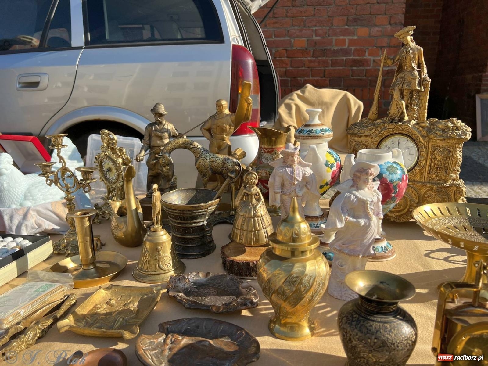 Zdjęcie w galerii na portalu naszraciborz.pl: Lipcowy targ staroci w Raciborzu wiadomości z regionu