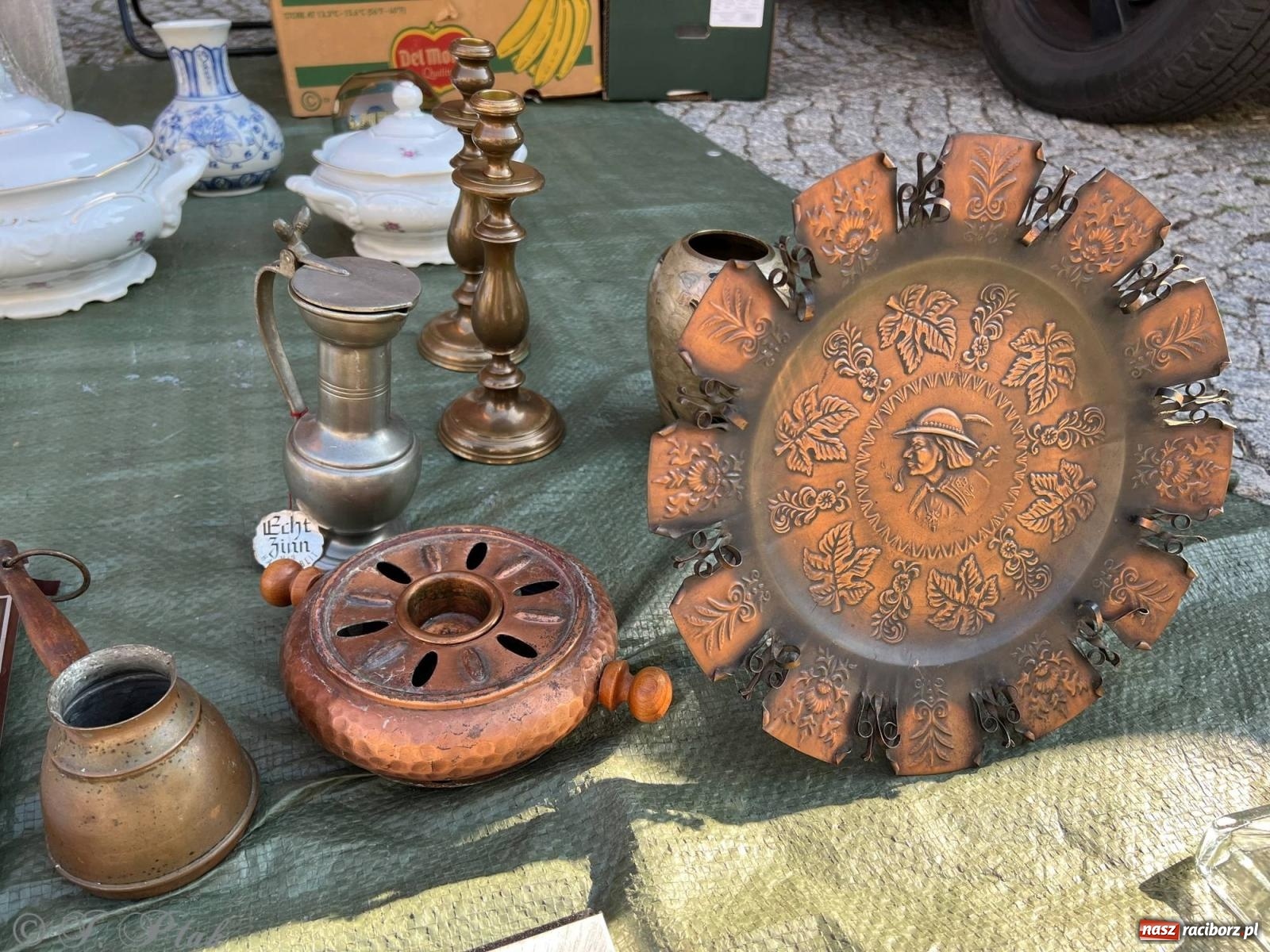 Zdjęcie w galerii na portalu naszraciborz.pl: Lipcowy targ staroci w Raciborzu wiadomości z regionu