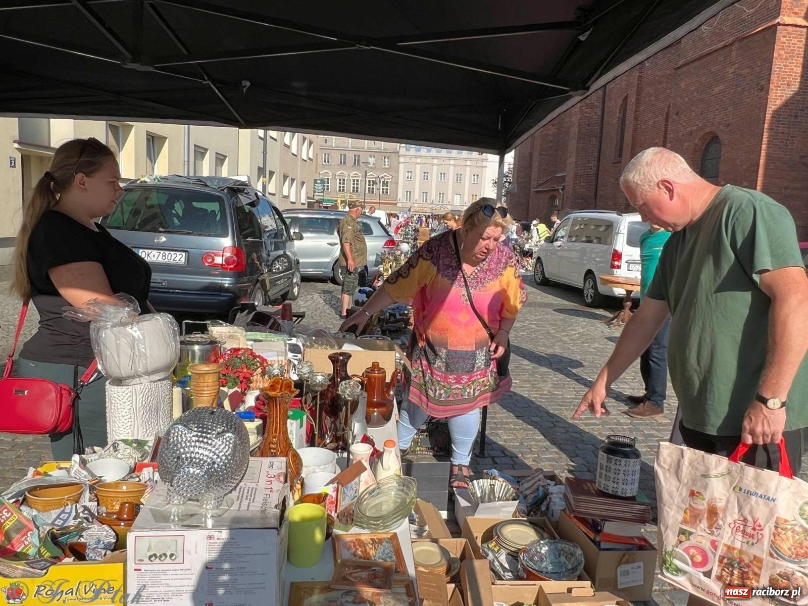Zdjęcie w galerii na portalu naszraciborz.pl: Lipcowy targ staroci w Raciborzu wiadomości z regionu