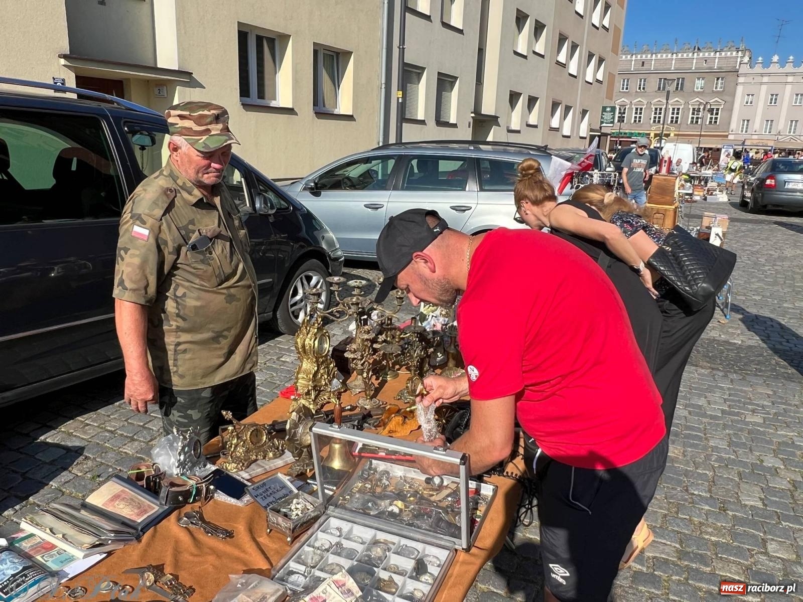 Zdjęcie w galerii na portalu naszraciborz.pl: Lipcowy targ staroci w Raciborzu wiadomości z regionu