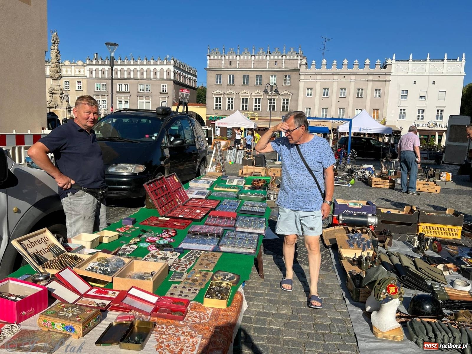 Zdjęcie w galerii na portalu naszraciborz.pl: Lipcowy targ staroci w Raciborzu wiadomości z regionu