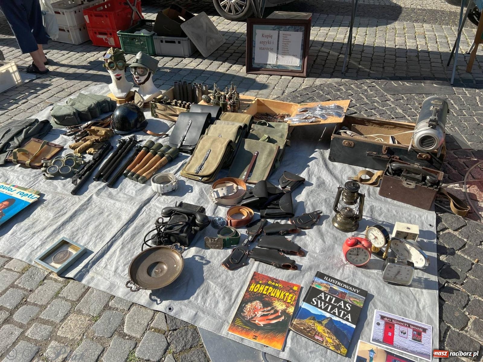 Zdjęcie w galerii na portalu naszraciborz.pl: Lipcowy targ staroci w Raciborzu wiadomości z regionu