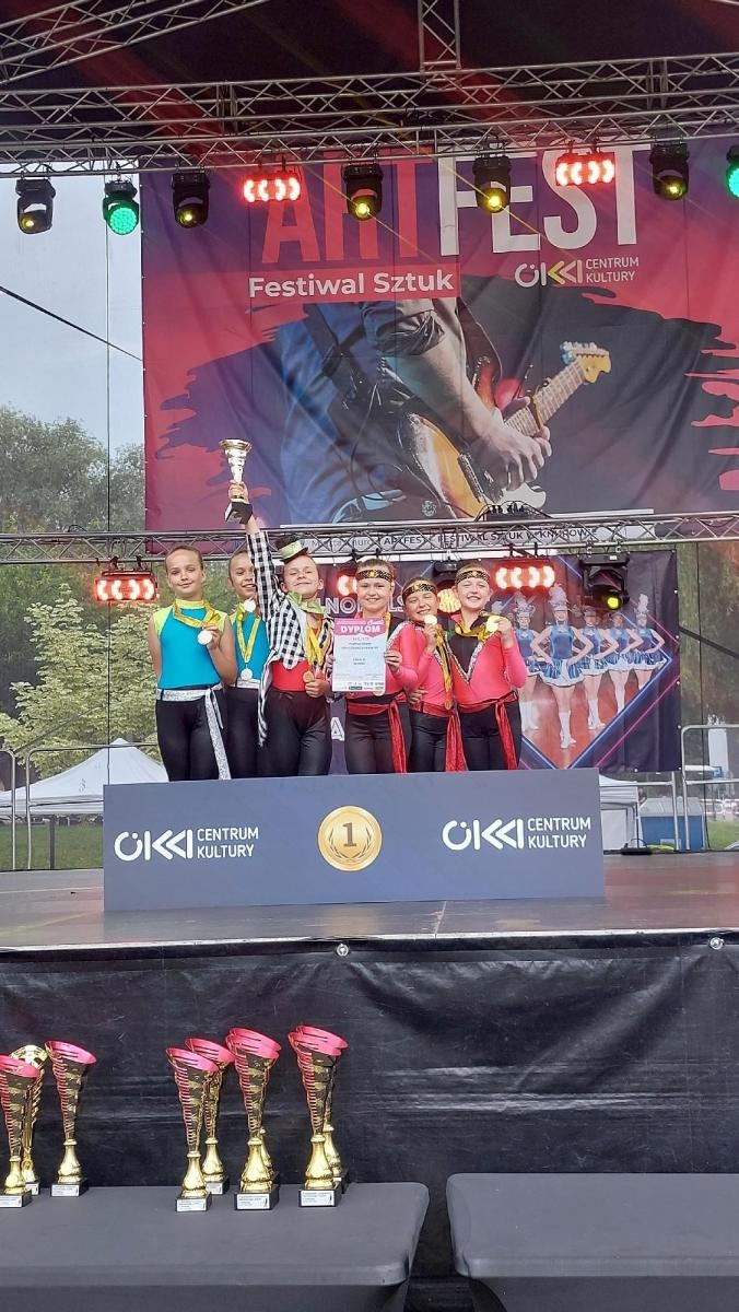 Zdjęcie w galerii na portalu naszraciborz.pl: Mażoretki Zary z kolejnymi sukcesami. Szykują się na mistrzostwa świata wiadomości z regionu