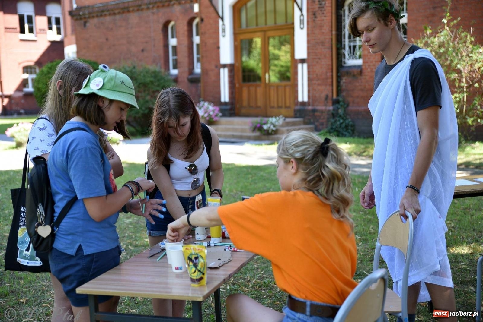 Zdjęcie w galerii na portalu naszraciborz.pl: Gandalf i przyjaciele zawitali do Raciborza [FOTO] wiadomości z regionu