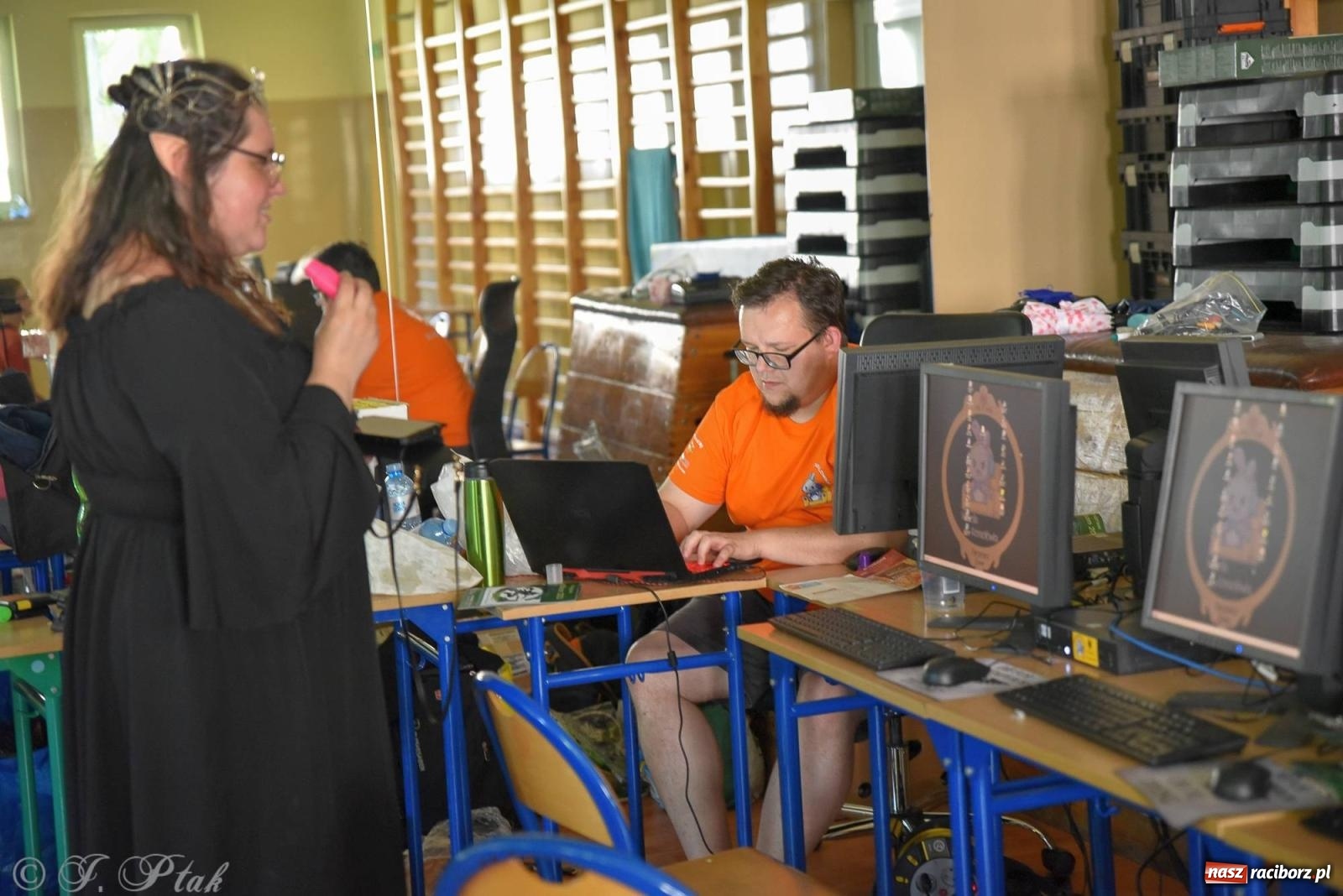 Zdjęcie w galerii na portalu naszraciborz.pl: Gandalf i przyjaciele zawitali do Raciborza [FOTO] wiadomości z regionu