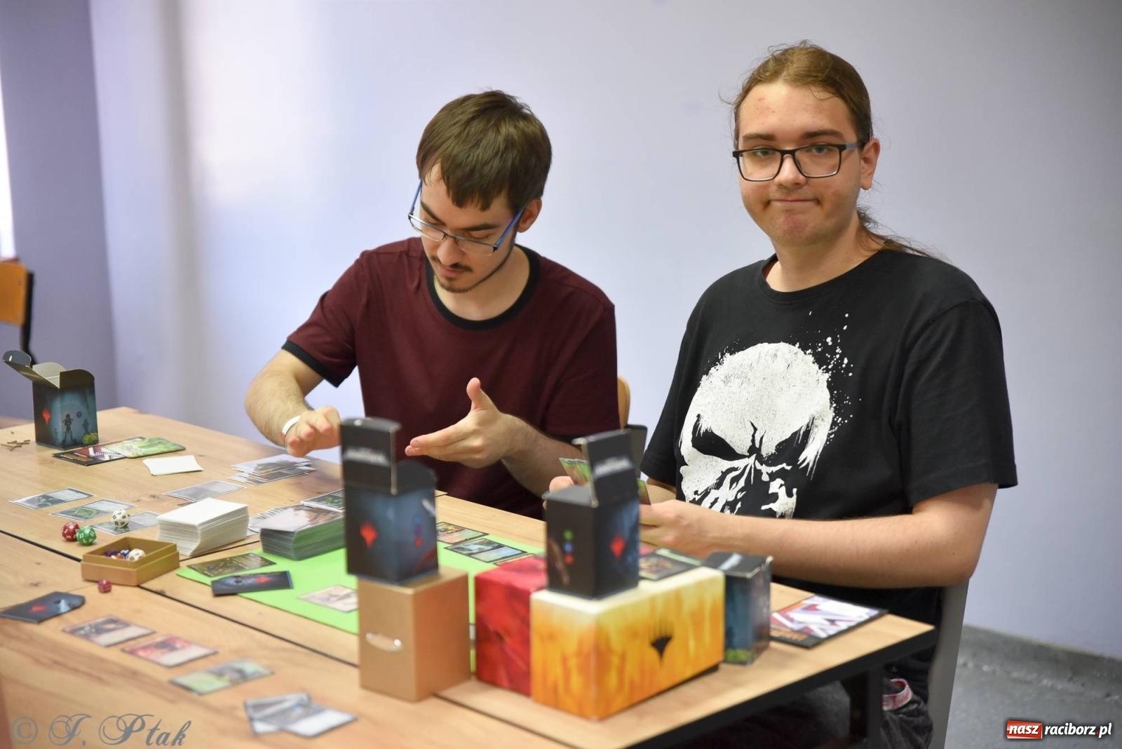 Zdjęcie w galerii na portalu naszraciborz.pl: Gandalf i przyjaciele zawitali do Raciborza [FOTO] wiadomości z regionu