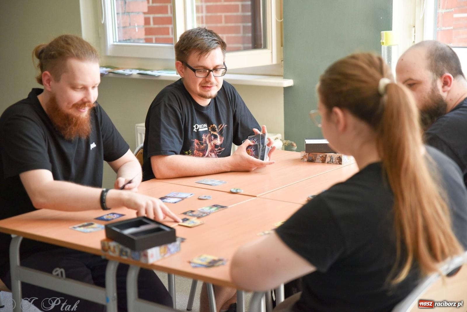 Zdjęcie w galerii na portalu naszraciborz.pl: Gandalf i przyjaciele zawitali do Raciborza [FOTO] wiadomości z regionu