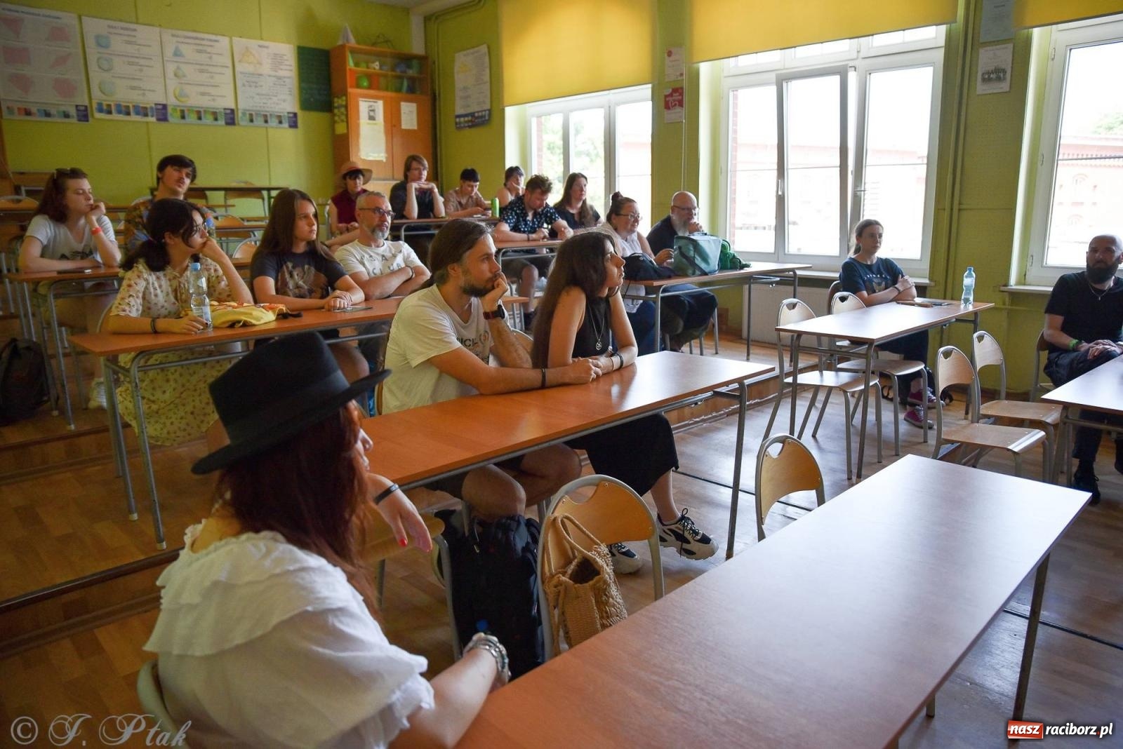 Zdjęcie w galerii na portalu naszraciborz.pl: Gandalf i przyjaciele zawitali do Raciborza [FOTO] wiadomości z regionu