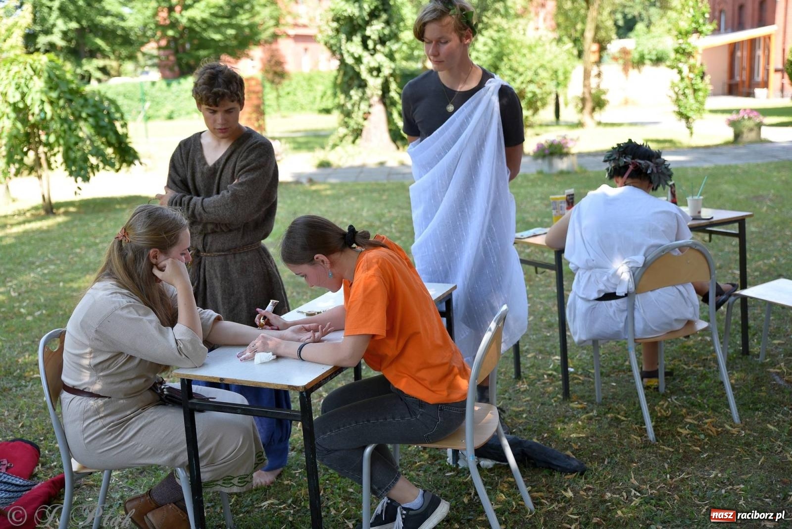 Zdjęcie w galerii na portalu naszraciborz.pl: Gandalf i przyjaciele zawitali do Raciborza [FOTO] wiadomości z regionu