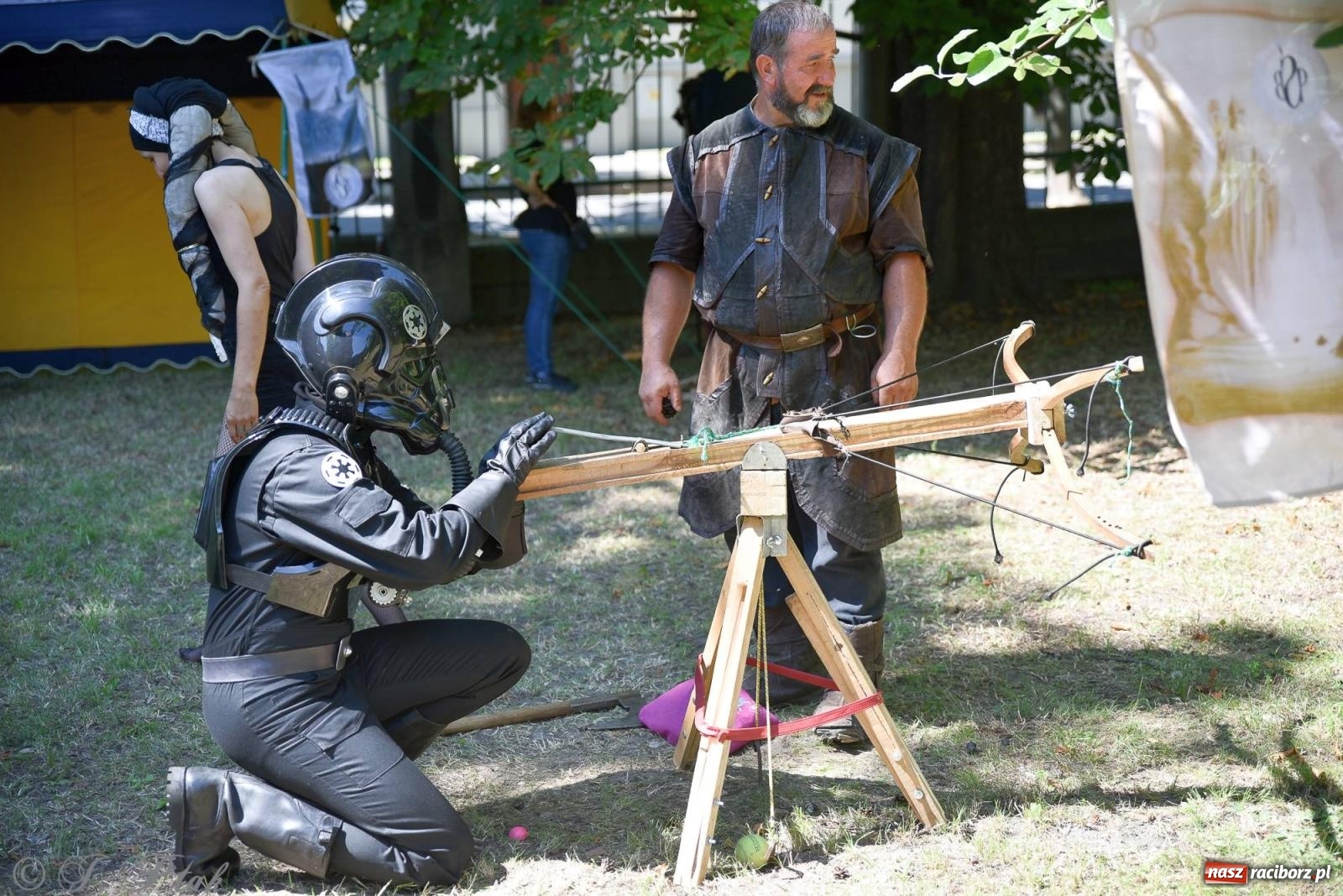 Zdjęcie w galerii na portalu naszraciborz.pl: Gandalf i przyjaciele zawitali do Raciborza [FOTO] wiadomości z regionu