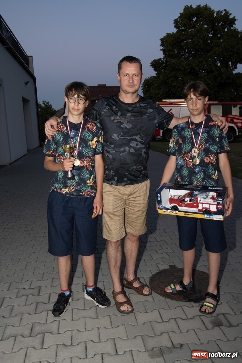 Zdjęcie w galerii na portalu naszraciborz.pl: Rodzinny festyn strażacki w Sudole. W akcji młodzi strażacy [FOTO i WIDEO] wiadomości z regionu