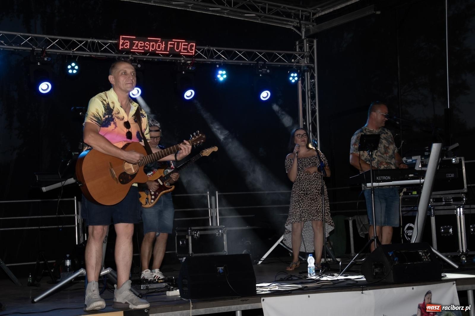 Zdjęcie w galerii na portalu naszraciborz.pl: Rodzinny festyn strażacki w Sudole. W akcji młodzi strażacy [FOTO i WIDEO] wiadomości z regionu