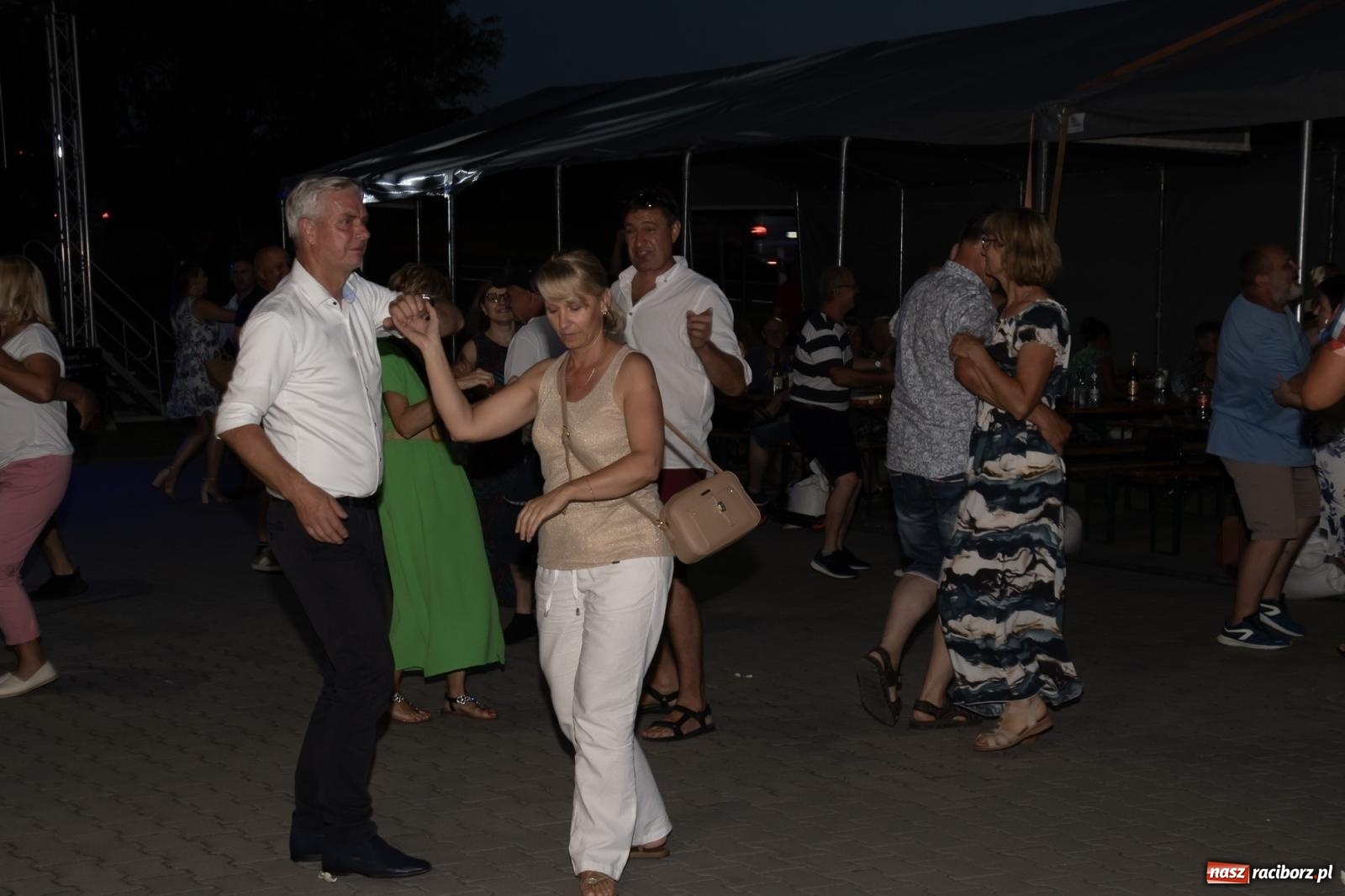 Zdjęcie w galerii na portalu naszraciborz.pl: Rodzinny festyn strażacki w Sudole. W akcji młodzi strażacy [FOTO i WIDEO] wiadomości z regionu