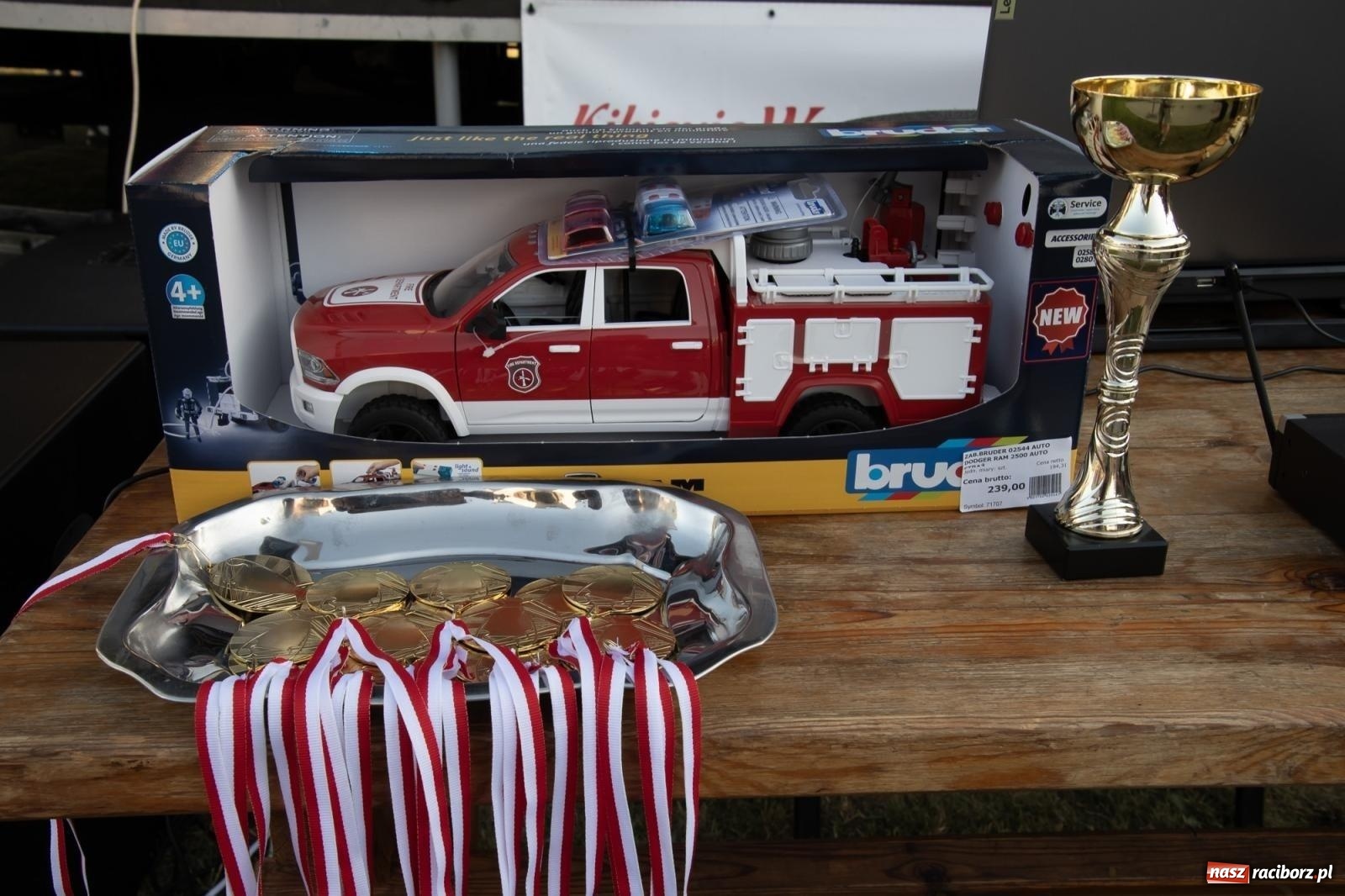 Zdjęcie w galerii na portalu naszraciborz.pl: Rodzinny festyn strażacki w Sudole. W akcji młodzi strażacy [FOTO i WIDEO] wiadomości z regionu