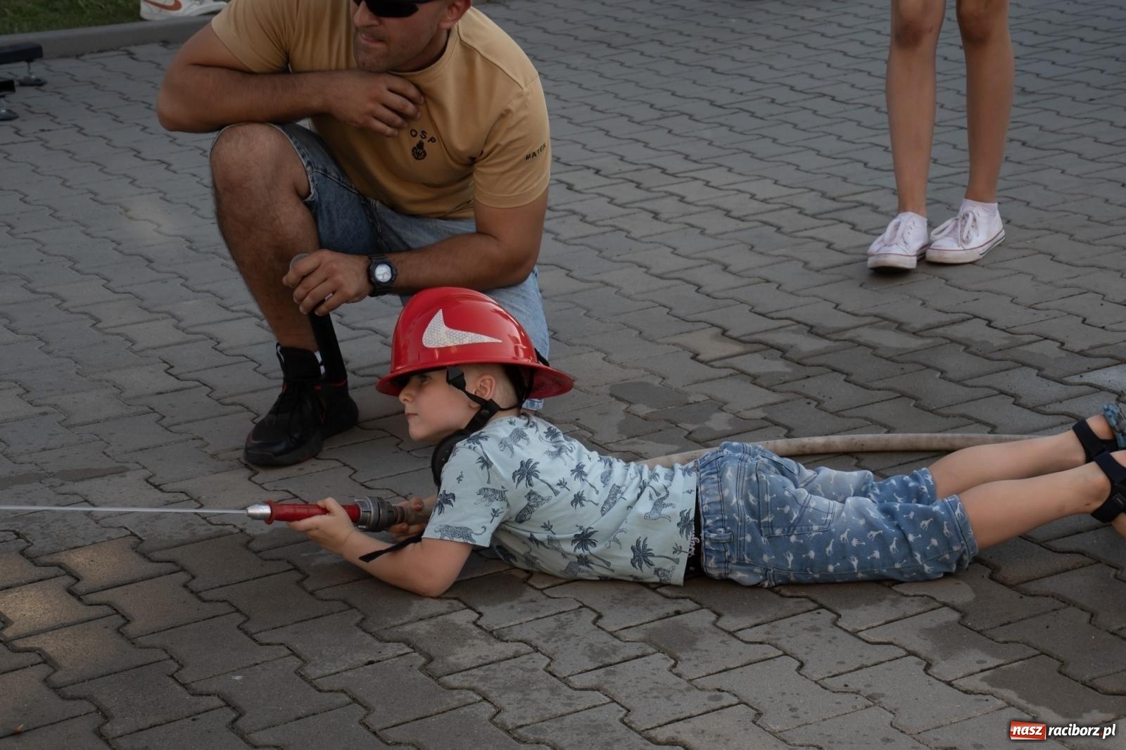 Zdjęcie w galerii na portalu naszraciborz.pl: Rodzinny festyn strażacki w Sudole. W akcji młodzi strażacy [FOTO i WIDEO] wiadomości z regionu
