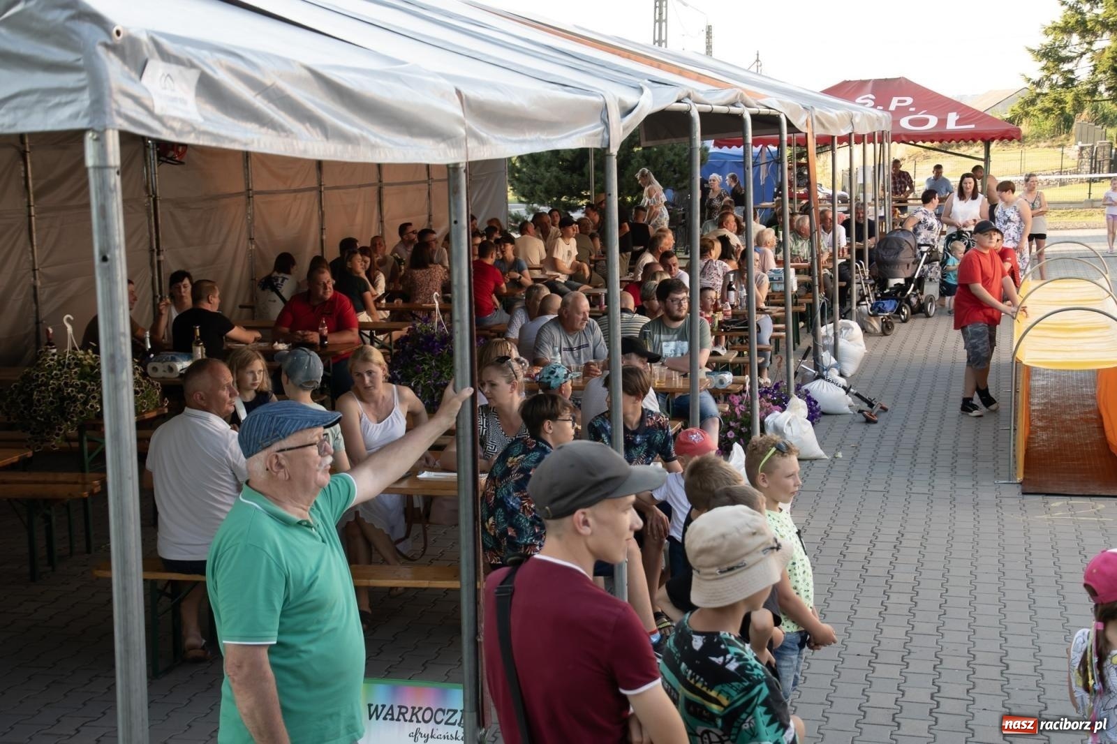 Zdjęcie w galerii na portalu naszraciborz.pl: Rodzinny festyn strażacki w Sudole. W akcji młodzi strażacy [FOTO i WIDEO] wiadomości z regionu
