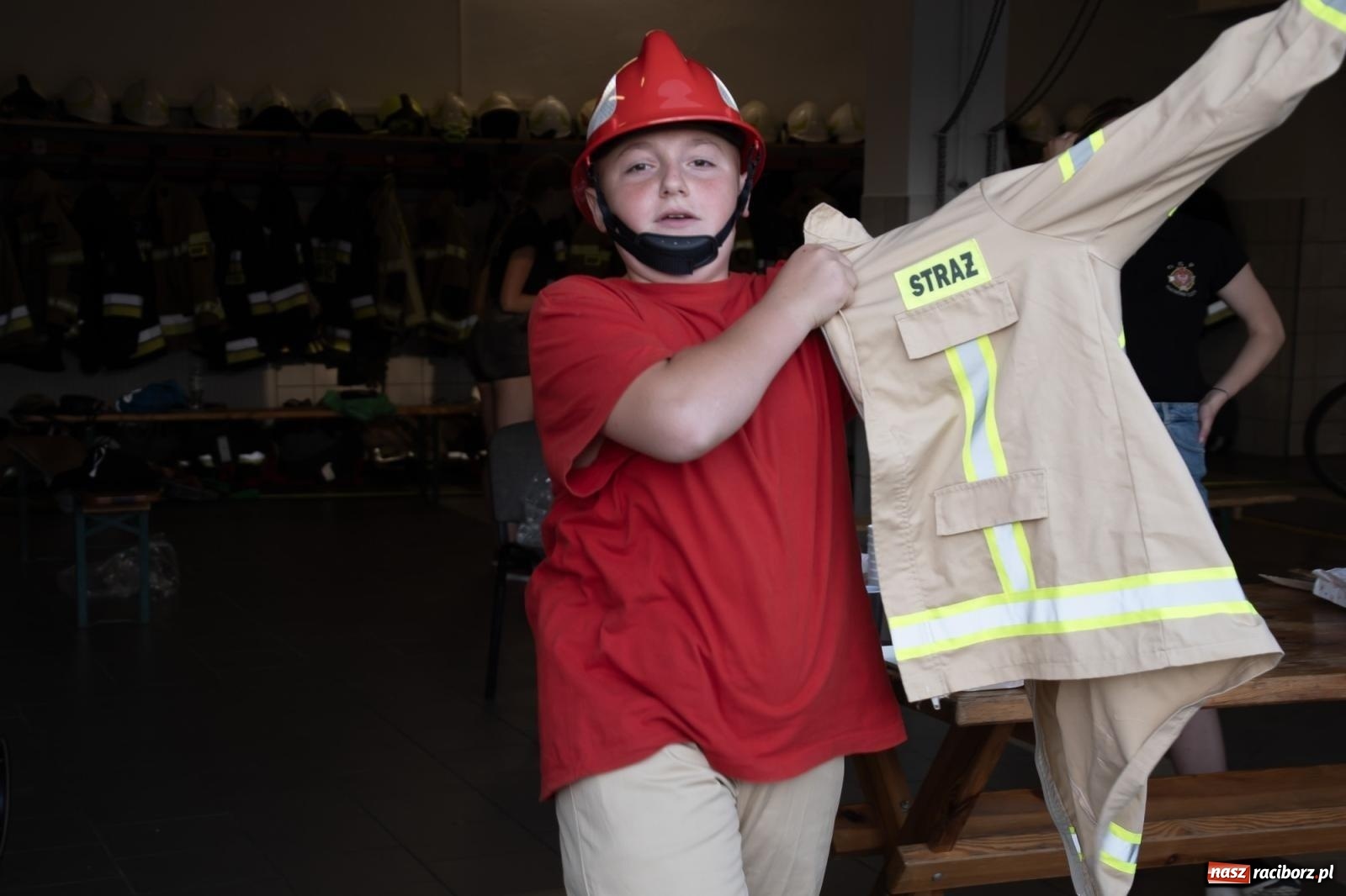 Zdjęcie w galerii na portalu naszraciborz.pl: Rodzinny festyn strażacki w Sudole. W akcji młodzi strażacy [FOTO i WIDEO] wiadomości z regionu