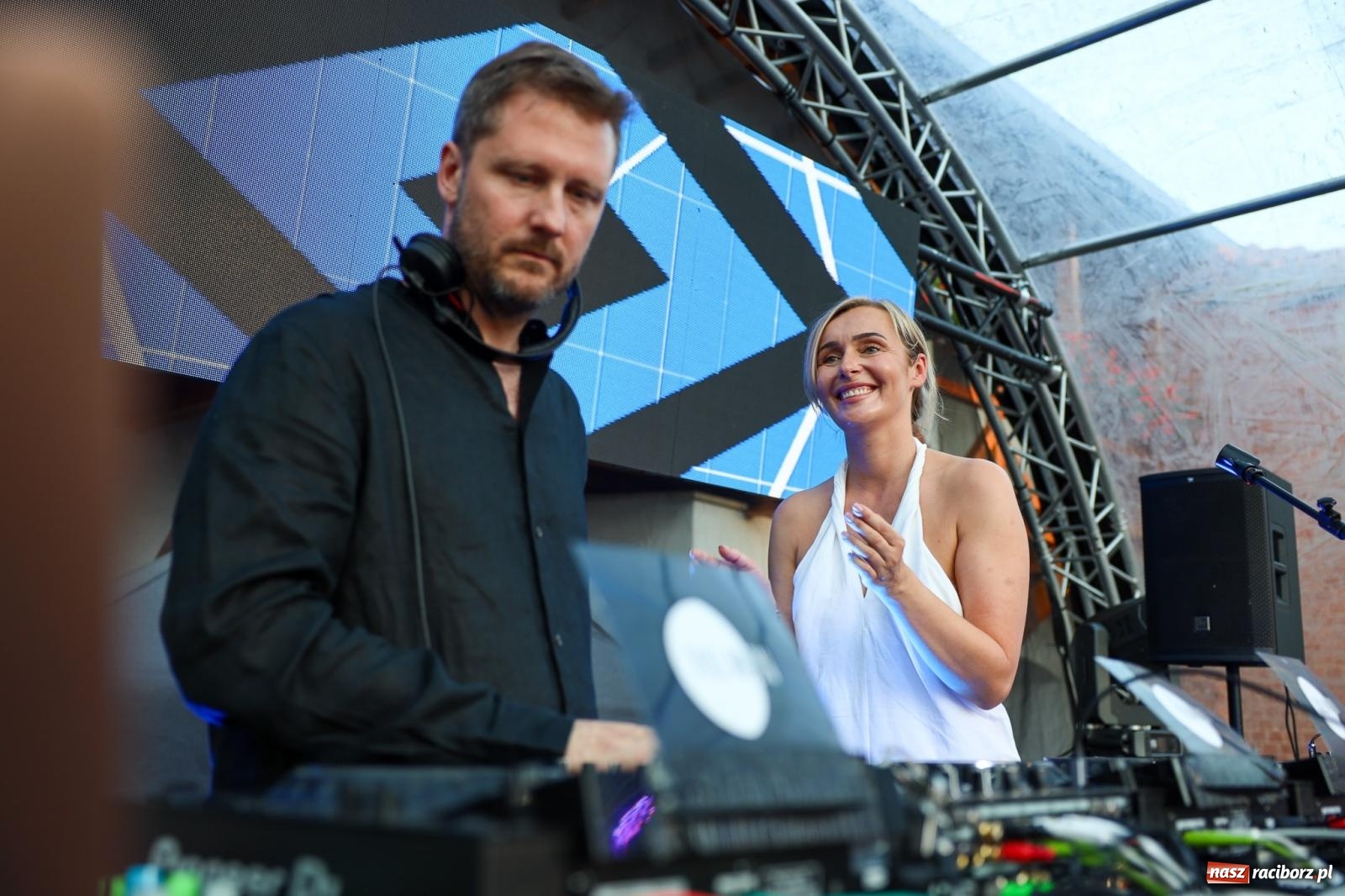 Zdjęcie w galerii na portalu naszraciborz.pl: Full Moon na raciborskim zamku - dzień drugi [FOTO] wiadomości z regionu