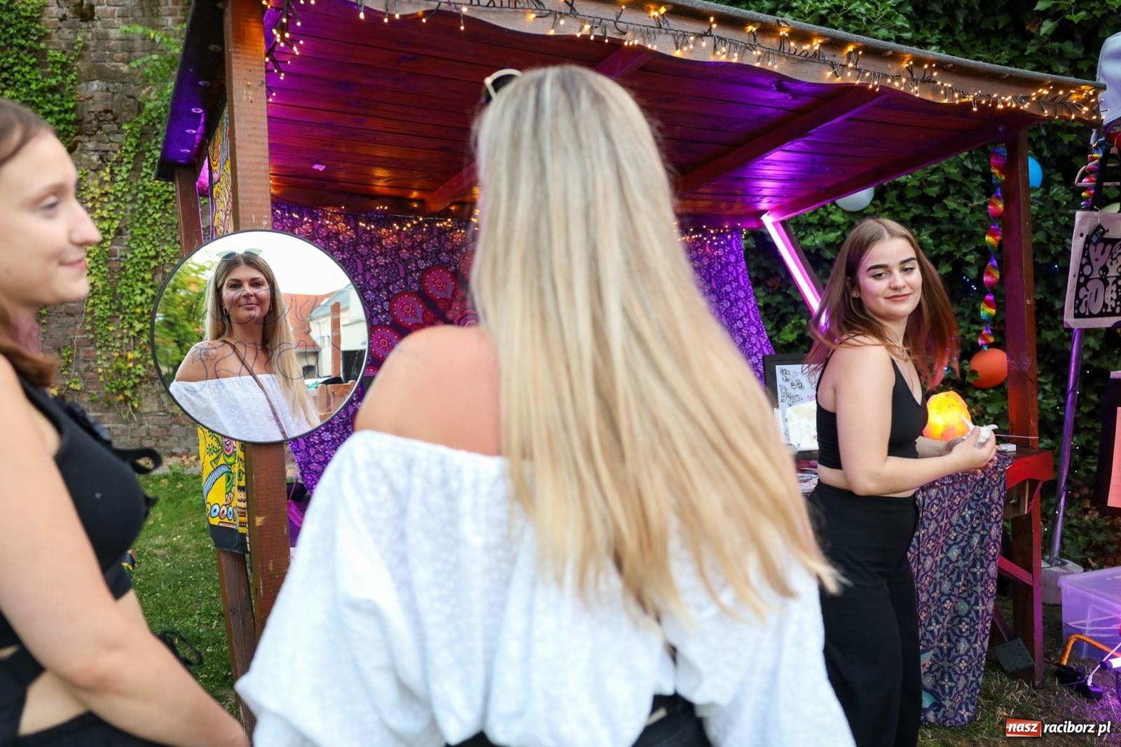 Zdjęcie w galerii na portalu naszraciborz.pl: Full Moon na raciborskim zamku - dzień drugi [FOTO] wiadomości z regionu