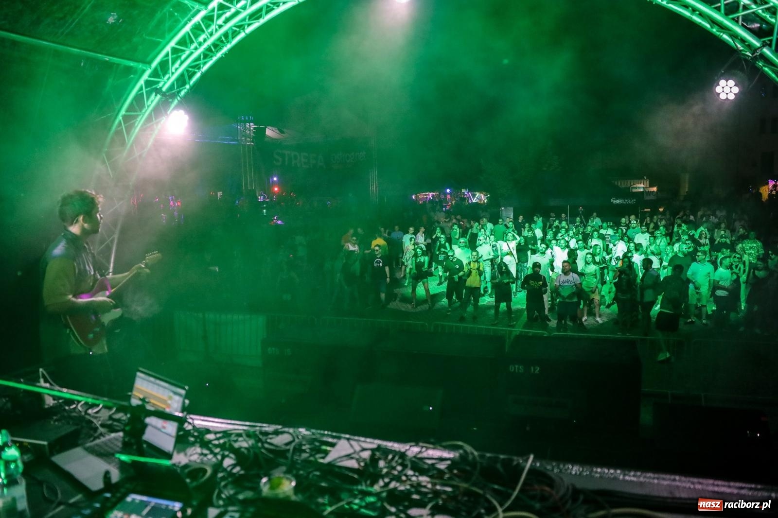 Zdjęcie w galerii na portalu naszraciborz.pl: Full Moon na raciborskim zamku - dzień drugi [FOTO] wiadomości z regionu