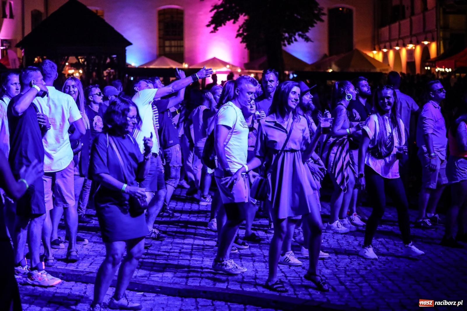 Zdjęcie w galerii na portalu naszraciborz.pl: Full Moon na raciborskim zamku - dzień drugi [FOTO] wiadomości z regionu