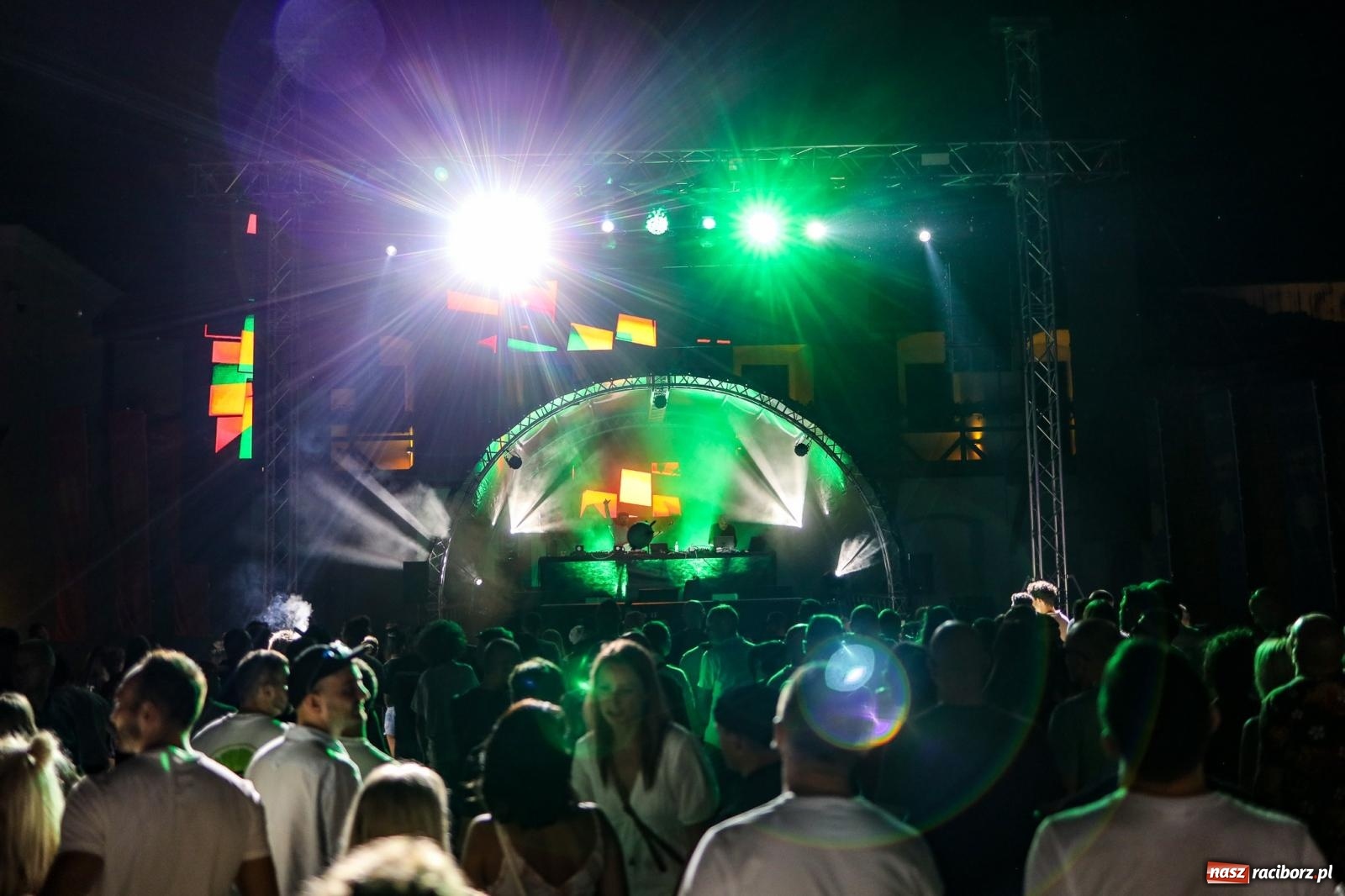 Zdjęcie w galerii na portalu naszraciborz.pl: Full Moon na raciborskim zamku - dzień drugi [FOTO] wiadomości z regionu