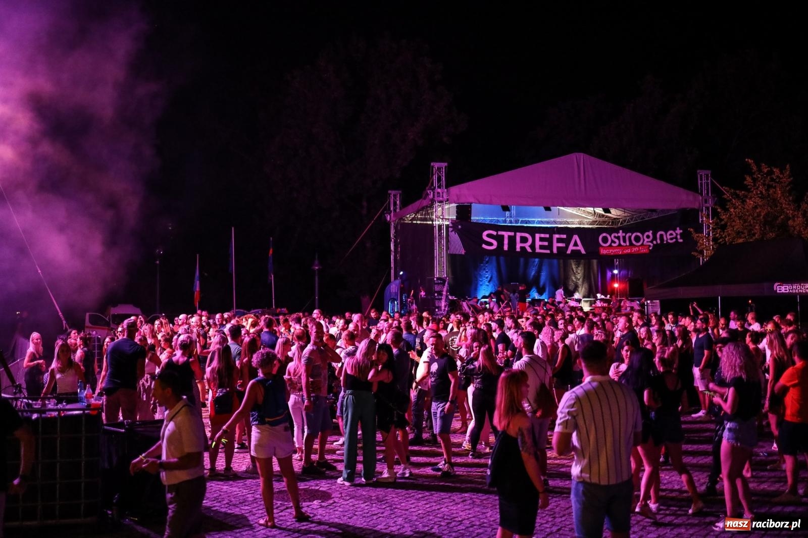 Zdjęcie w galerii na portalu naszraciborz.pl: Full Moon na raciborskim zamku - dzień drugi [FOTO] wiadomości z regionu