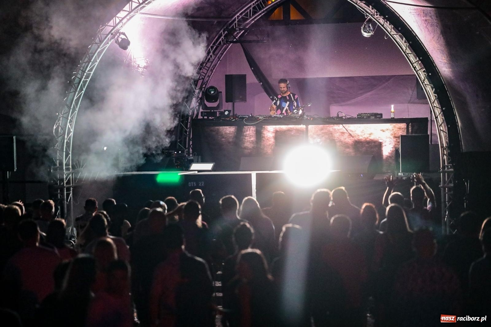 Zdjęcie w galerii na portalu naszraciborz.pl: Full Moon na raciborskim zamku - dzień drugi [FOTO] wiadomości z regionu