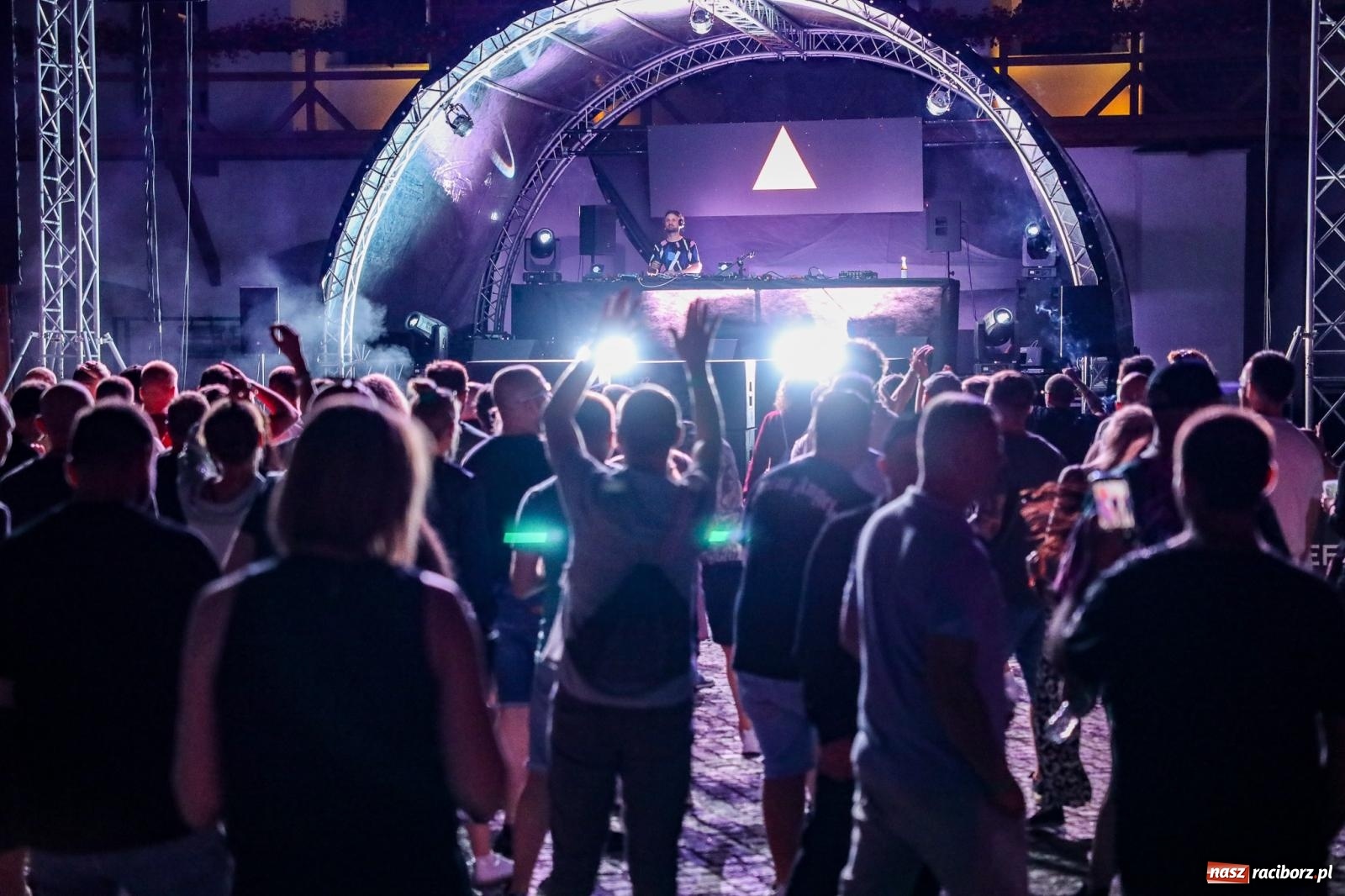 Zdjęcie w galerii na portalu naszraciborz.pl: Full Moon na raciborskim zamku - dzień drugi [FOTO] wiadomości z regionu