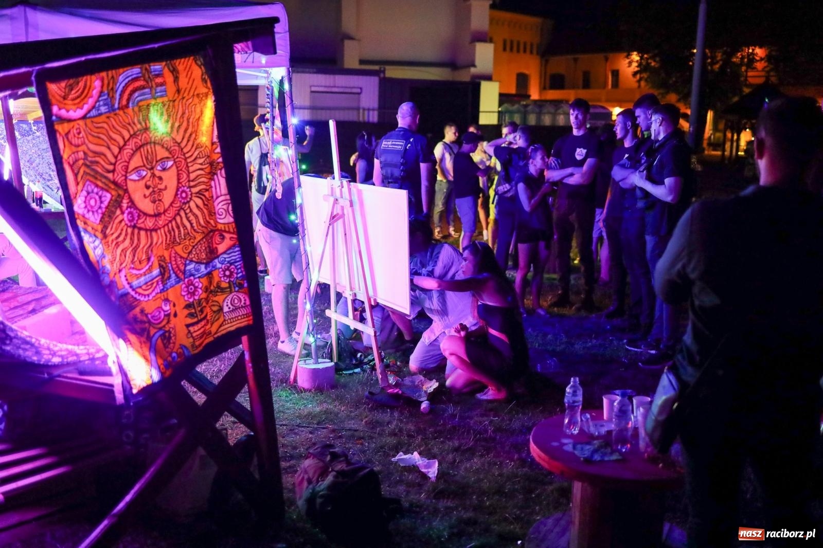 Zdjęcie w galerii na portalu naszraciborz.pl: Full Moon na raciborskim zamku - dzień drugi [FOTO] wiadomości z regionu