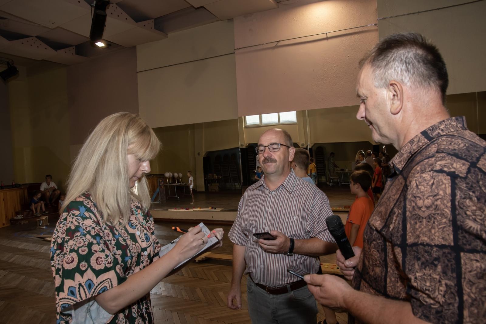 Zdjęcie w galerii na portalu naszraciborz.pl: III Mistrzostwa Gry w Kapsle Kapslomania w Krzanowicach wiadomości z regionu