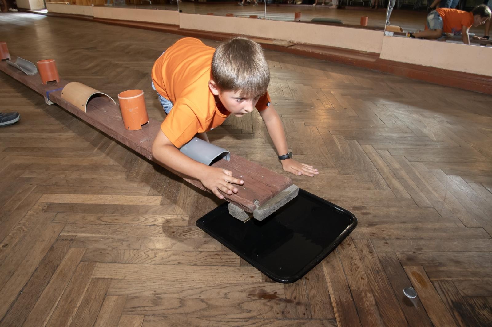 Zdjęcie w galerii na portalu naszraciborz.pl: III Mistrzostwa Gry w Kapsle Kapslomania w Krzanowicach wiadomości z regionu