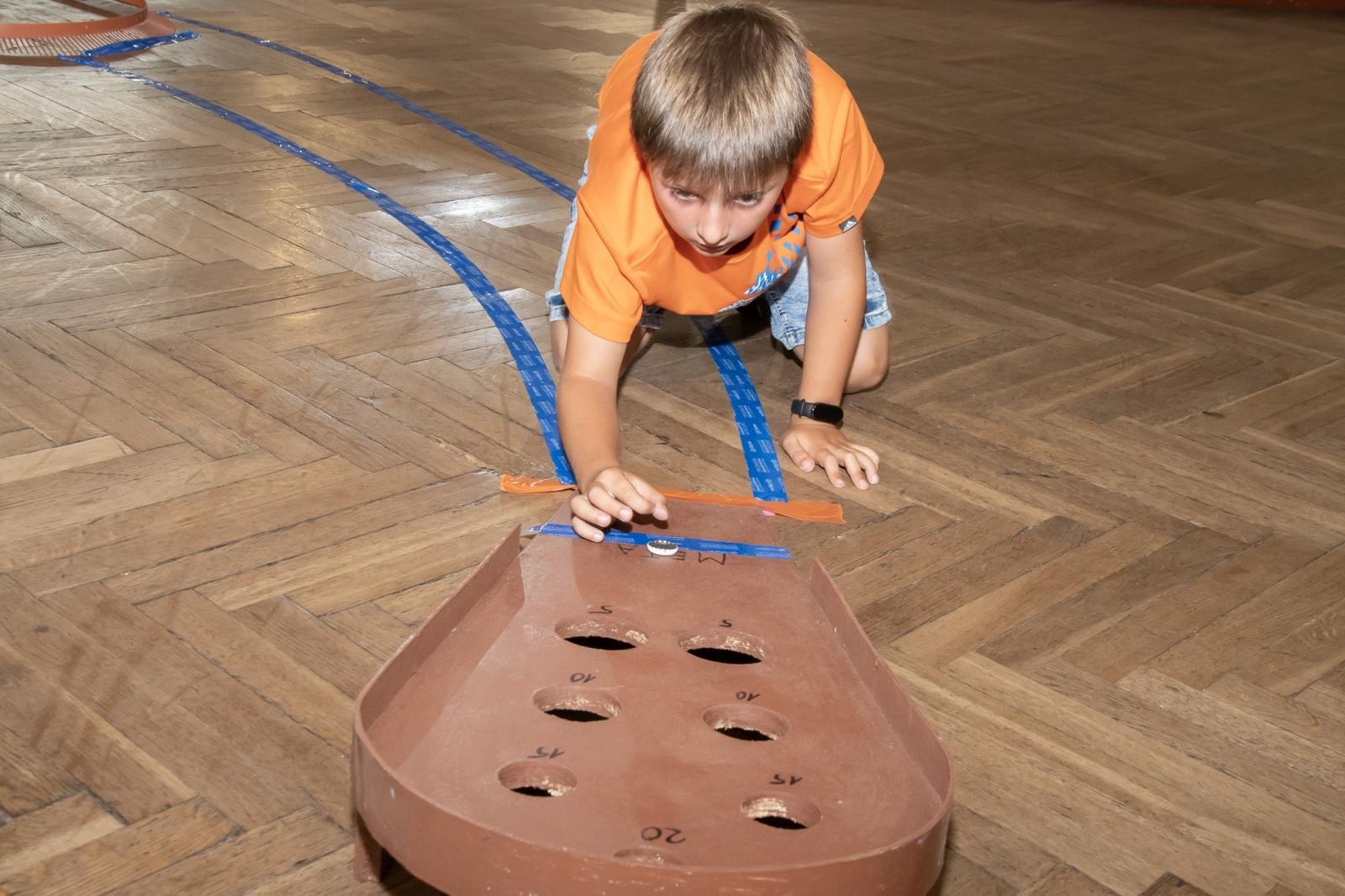 Zdjęcie w galerii na portalu naszraciborz.pl: III Mistrzostwa Gry w Kapsle Kapslomania w Krzanowicach wiadomości z regionu