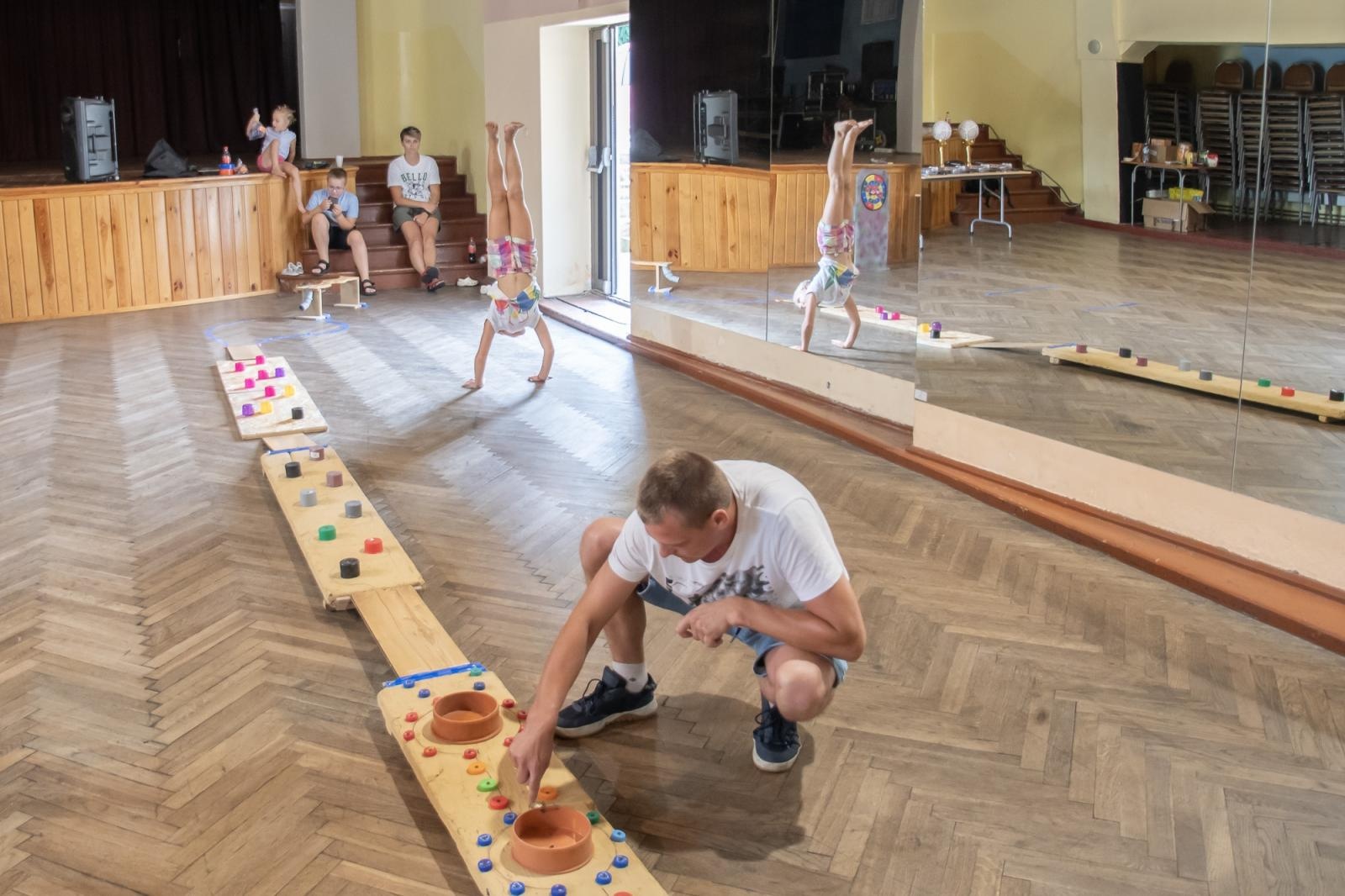 Zdjęcie w galerii na portalu naszraciborz.pl: III Mistrzostwa Gry w Kapsle Kapslomania w Krzanowicach wiadomości z regionu