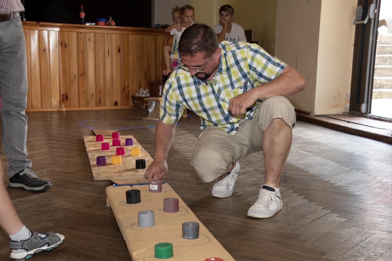 Zdjęcie w galerii na portalu naszraciborz.pl: III Mistrzostwa Gry w Kapsle Kapslomania w Krzanowicach wiadomości z regionu